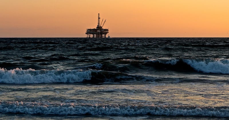 Offshore Wind Farms: Key Advantages and Challenges Explained
