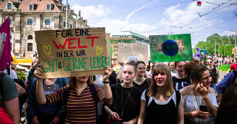 How Climate Models Predict Future Temperature Rise: A Clear Guide